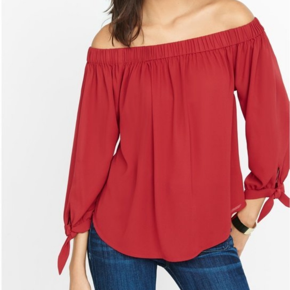 Express Off-the-shoulder blouse